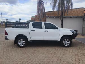 Toyota Hilux 2.4GD-6 double cab 4x4 SRX - Image 3