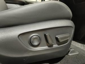 Toyota RAV4 2.5 Hybrid VX E-Four - Image 11
