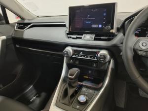 Toyota RAV4 2.5 Hybrid VX E-Four - Image 14