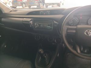 Toyota Hilux 2.0 VvtiP/U Single Cab - Image 13