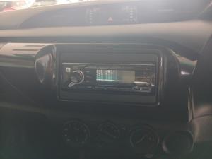 Toyota Hilux 2.0 VvtiP/U Single Cab - Image 9