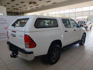 Toyota Hilux 2.4 GD-6 Raider 4X4 automaticD/C - Image 2