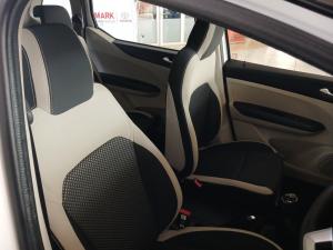 Renault Triber 1.0 Prestige / Intens - Image 17