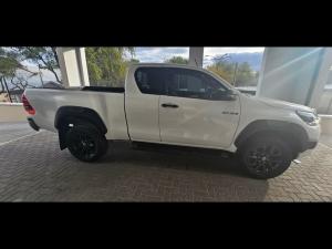 Toyota Hilux 2.8 GD-6 RB Legend 4X4 automaticE/CAB - Image 3