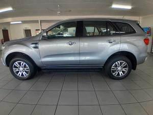 Ford Everest 3.2 Tdci XLT 4X4 automatic - Image 3
