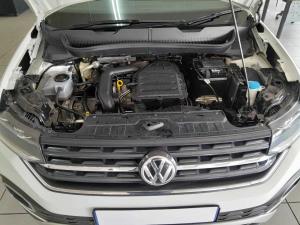 Volkswagen T-CROSS 1.0 TSI Highline DSG - Image 9