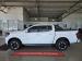 Nissan Navara 2.5D LE 4X4 automatic D/C - Thumbnail 3