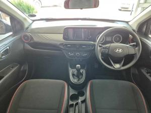 Hyundai Grand i10 1.0 MOTION/PREMIUM - Image 10