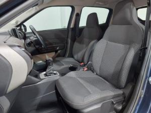 Citroen C3 1.2 Feel - Image 7