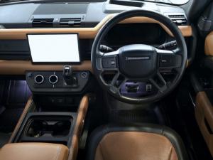 Land Rover Defender 90 P400 X - Image 16