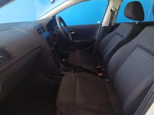 Volkswagen Polo Vivo hatch 1.4 Trendline - Image 8