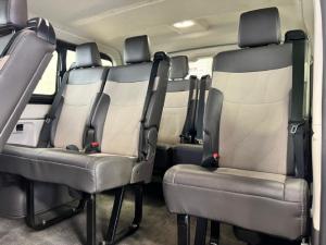 Toyota Quantum 2.8 LWB bus 11-seater GL - Image 14