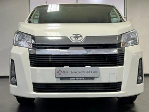Toyota Quantum 2.8 LWB bus 11-seater GL - Image 2