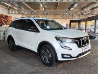 Thumbnail Mahindra XUV700 2.0T AX5