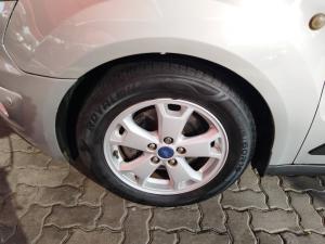 Ford Tourneo Connect 1.0T Trend - Image 10