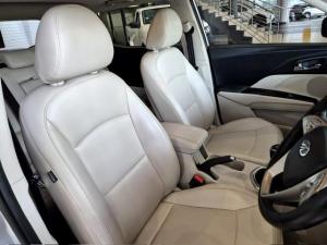 Mahindra XUV300 1.5TD W8 - Image 10