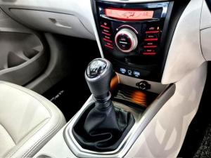 Mahindra XUV300 1.5TD W8 - Image 15