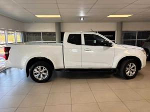 Isuzu D-Max 1.9TD Extended cab LS auto - Image 6
