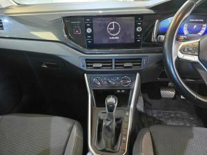 Volkswagen Polo hatch 1.0TSI Life auto - Image 13