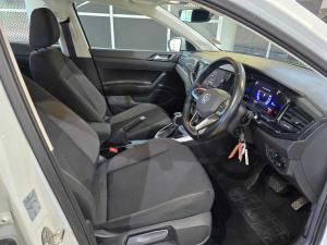Volkswagen Polo hatch 1.0TSI Life auto - Image 15