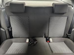 Volkswagen Polo Vivo hatch 1.4 Life - Image 12