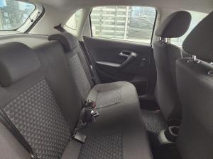 Volkswagen Polo Vivo hatch 1.4 Life - Image 3