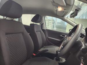 Volkswagen Polo Vivo hatch 1.4 Life - Image 4