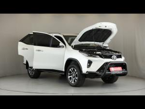 Toyota Fortuner 2.4GD-6 4x4 - Image 16