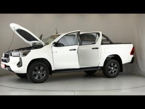 Toyota Hilux 2.8GD-6 double cab 4x4 Raider auto - Image 12