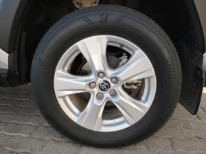 Toyota RAV4 2.0 GX - Image 26