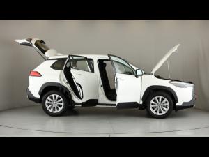 Toyota Corolla Cross 1.8 Xi - Image 15