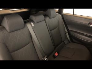 Toyota Corolla Cross 1.8 Xi - Image 20