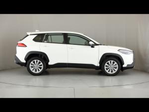 Toyota Corolla Cross 1.8 Xi - Image 3