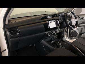 Toyota Hilux 2.4GD single cab S (aircon) - Image 9