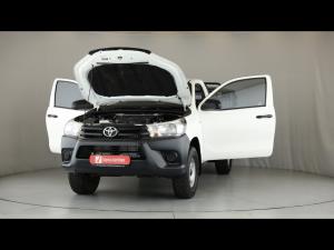 Toyota Hilux 2.4GD single cab S (aircon) - Image 15