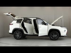 Toyota Urban Cruiser 1.5 XR auto - Image 15