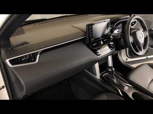 Toyota Corolla Cross 1.8 Hybrid XS - Image 9