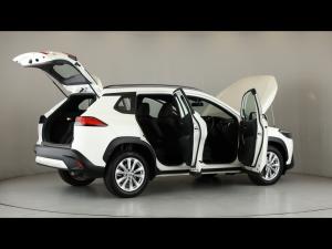 Toyota Corolla Cross 1.8 Hybrid XS - Image 18