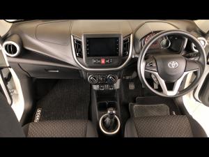 Toyota Vitz 1.0 XR manual - Image 7