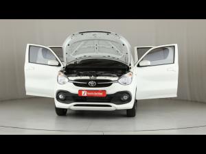 Toyota Vitz 1.0 XR manual - Image 15