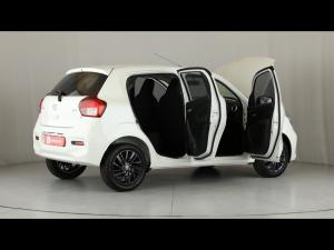 Toyota Vitz 1.0 XR manual - Image 18