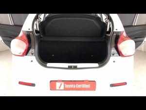 Toyota Vitz 1.0 XR manual - Image 20