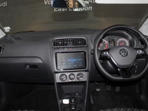 Volkswagen Polo Vivo 1.6 Style - Image 10