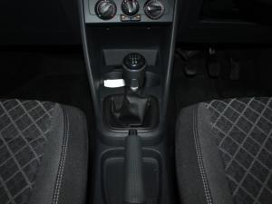 Volkswagen Polo Vivo 1.6 Style - Image 14
