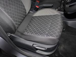 Volkswagen Polo Vivo 1.6 Style - Image 17