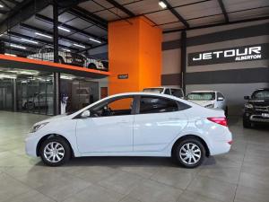 Hyundai Accent 1.6 GL/MOTION - Image 5