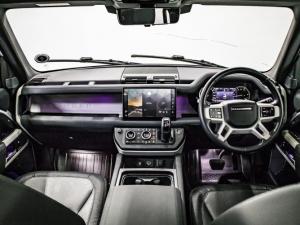 Land Rover Defender 110 D300 X-Dynamic SE - Image 13