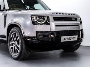 Land Rover Defender 110 D300 X-Dynamic SE - Image 3