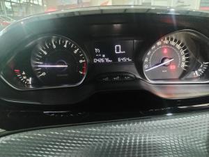 Peugeot 208 1.2 Allure - Image 10