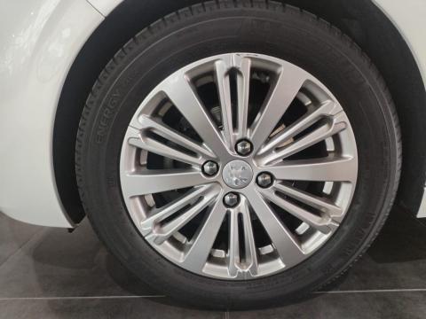 Image Peugeot 208 1.2 Allure